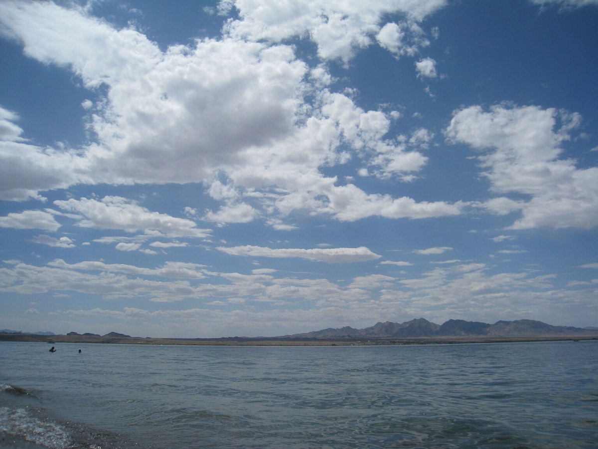 Main Image