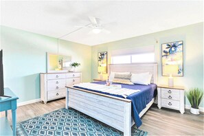 Sleep soundly in a spacious master suite with a king bed and private ensuite