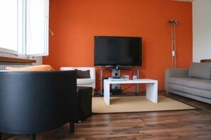 Picture 3