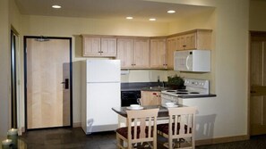 One Bedroom Kitchen