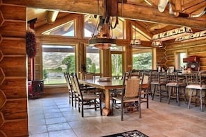 Open Concept, Large dining and Kitchen area.