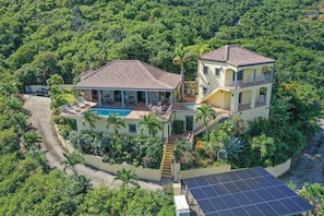 Aerial shot of Amarilla Villa