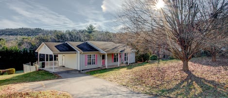 The house looks out on the Blue Ridge Parkway corridor.