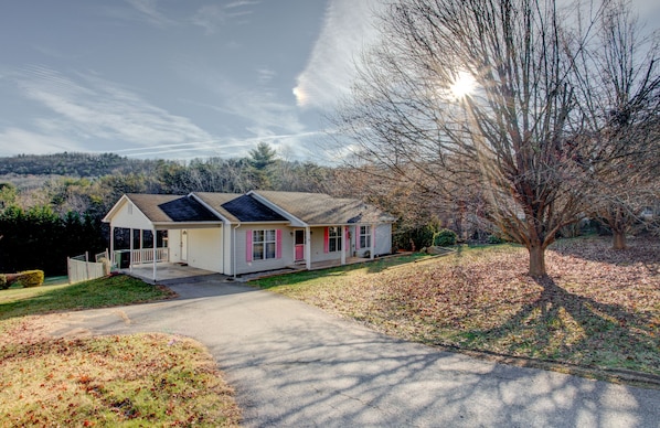 The house looks out on the Blue Ridge Parkway corridor.