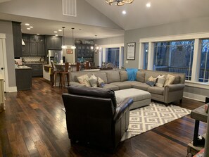 Open Floor Plan (Living Room, Dining Area, Kitchen)