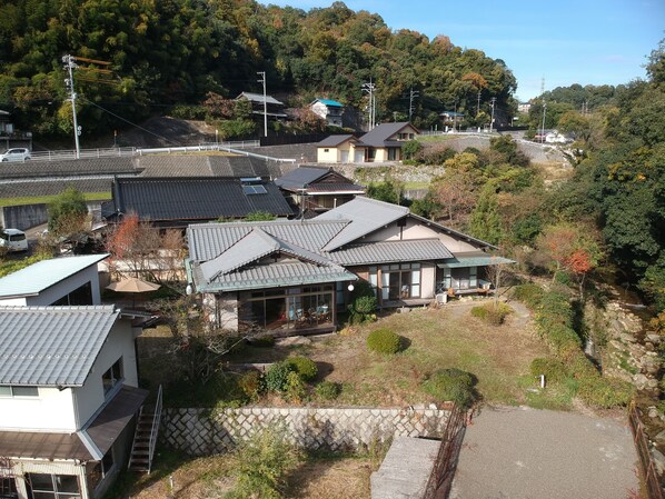 Peaceful Traditional Japanese House