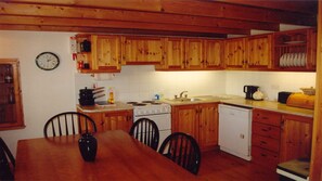 Kitchen/ Dining Area