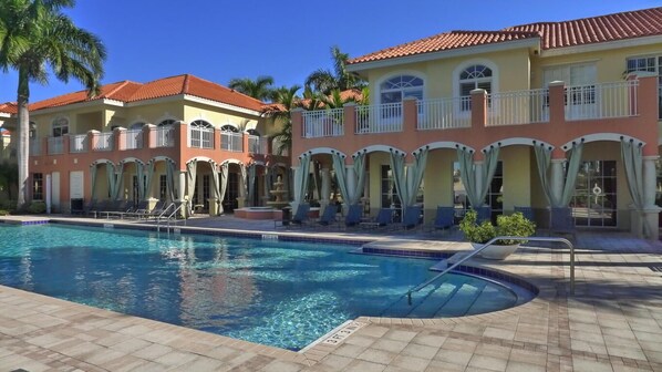 Looking at Clubhouse