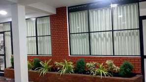 Front elevation - Ground floor 