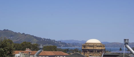 The view of the Palace of Fine Arts, The Bay and Sausalito