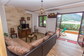 Living Room with switch Sofa