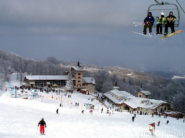 Snow and ski sports