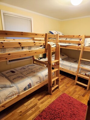 Second downstairs bedroom with 2 sets of bunk beds