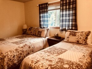 WS820Bedroom202