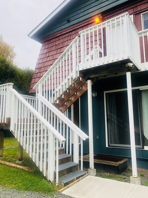 Stairwell20to20Woodside20238