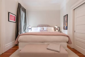 King bedroom
