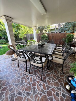 Outdoor dining