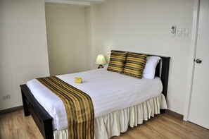 Cozy 1Bedroom + WiFi @Knightsbridge 5024
