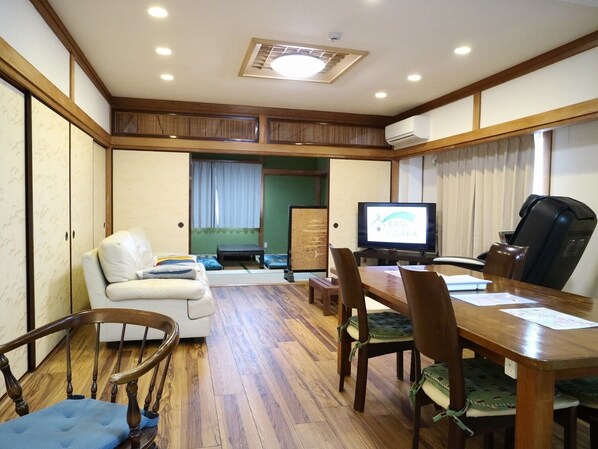 4A House for Family with tatami mattress