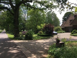 Mitten im Grünen - Ferienwohnung am Thalenbusch