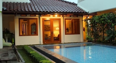 Private Pool 5BR Villa - Feels Like Home
