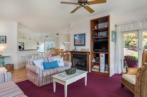 WR4E: Windswept Ridges 4E | Living Area