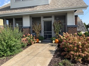 Screened in Patio Entrance