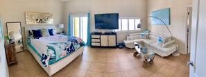 MASTER BEDROOM (OWNER)