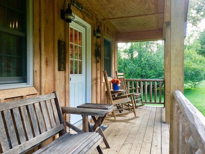 The Cozy Cabin 2 Bedrooms 1 Bath is the perfect romantic getaway in the country