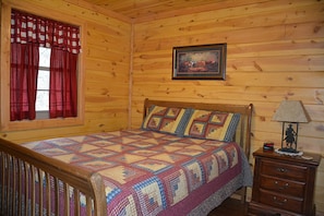 Downstairs Bedroom with Queen Bed & 32-inch TV