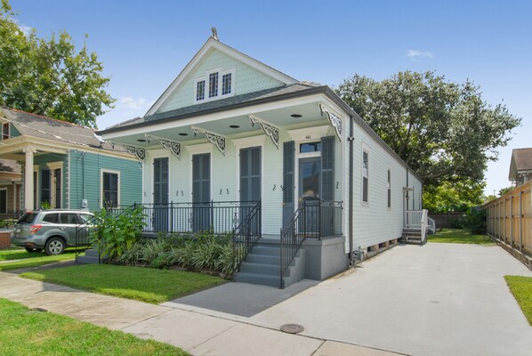 Beautiful, 441 Angela Street in Old Arabi! Our driveway fits three vehicles.