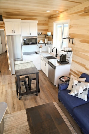 "Beautiful setting, clean and contemporary and charming tiny house. Contactless entry. Beautiful balcony. Full kitchen. Couldn’t ask for more."