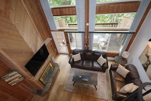 Living room to kitchen