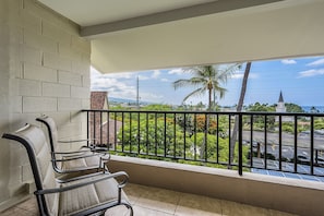 View of Downtown Kona from the Lanai!