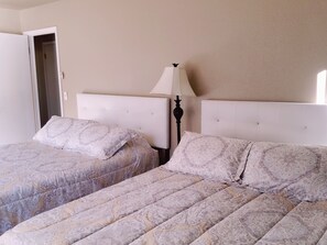 Upstairs Bedroom #2, 2 queen beds