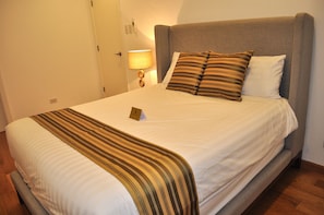 Deluxe 1BR w/ Strong WiFi @ Milano 1902