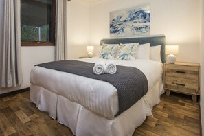 Luxury king bed