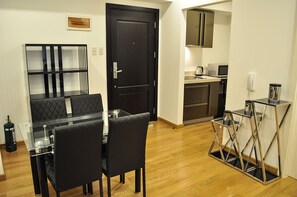 Deluxe Spacious 1-BR Unit @ Milano 2103