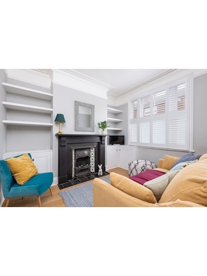 Front living room
