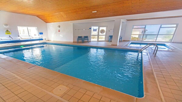Indoor swimming pool in Putsborough Devon