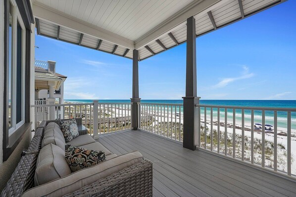 Tropic Like It's Hot - Luxury Beachfront Vacation Rental House with Private Pool in Crystal Beach Destin, FL - Five Star Properties Destin/30A
