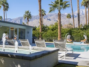 Jacuzzi Fountains!