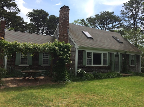 Silver Spring House