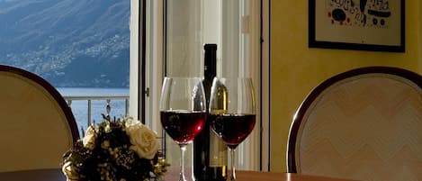 Living room with a view of the lake.