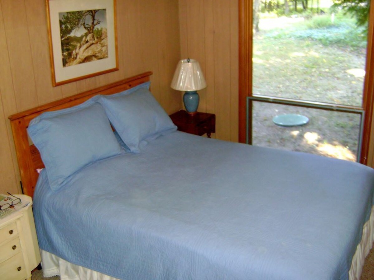Enjoy the Sandy Beach on Big Glen at Tamarack Cove