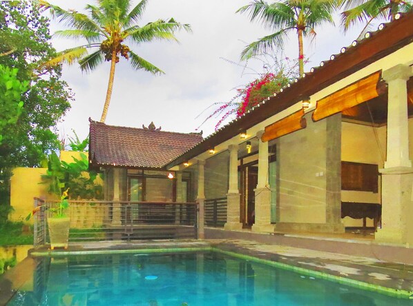 North end of the Annex from the pool