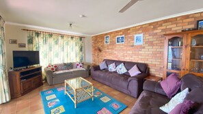 Lounge Area 