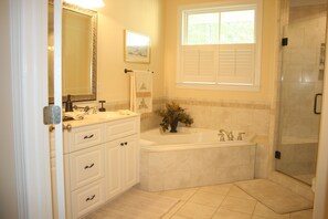 Master Bathroom Suite