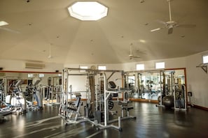 INDOOR GYM