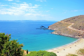 The beach of Xyla just 500 meters from the villa